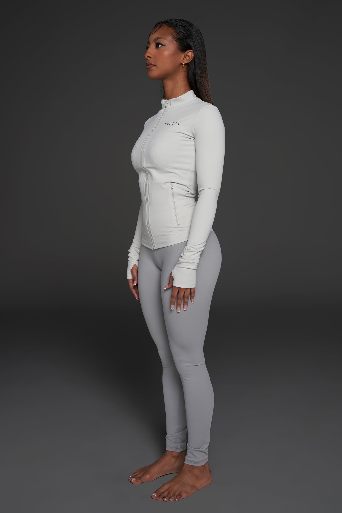 V CLOUD WHITE LONG SLEEVE